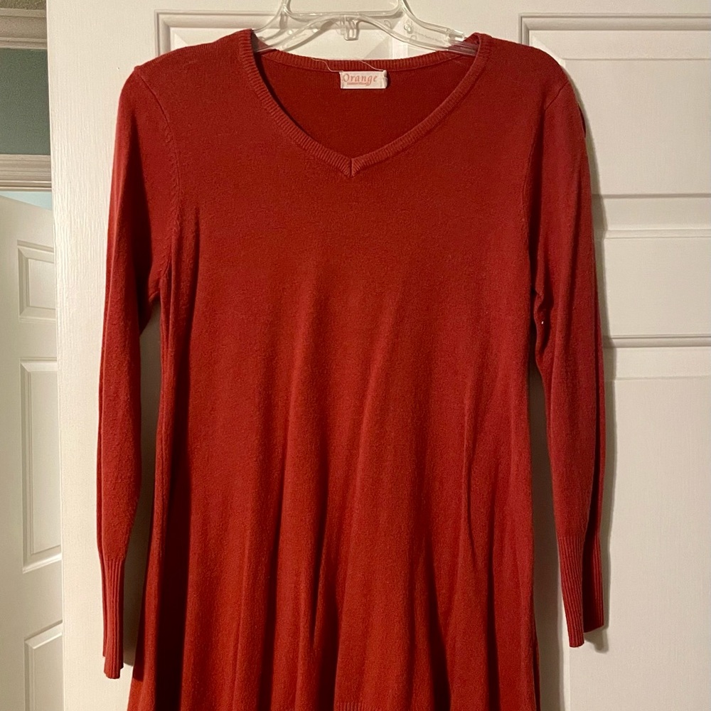 Orange brand vee neck sweater tunic